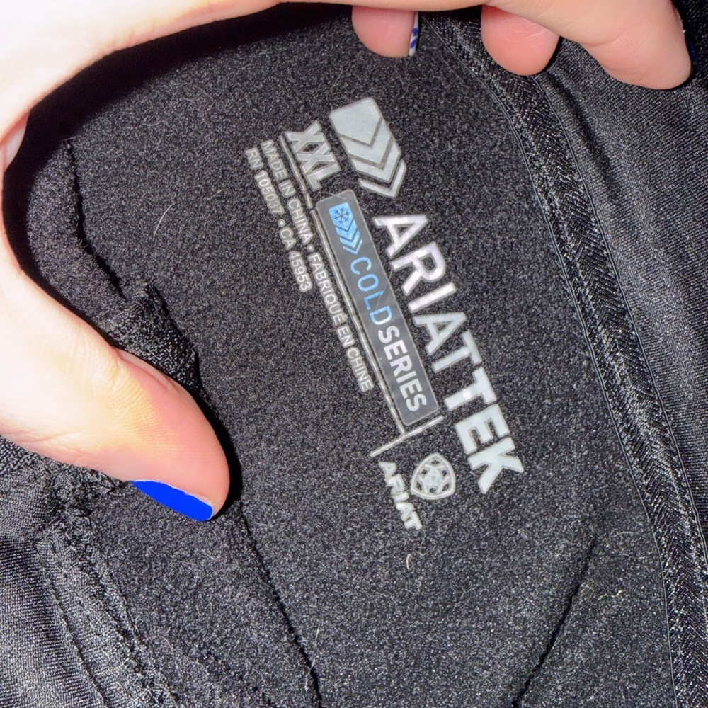 Ariat Black Women's Softshell Pullover Hoodie wit… - image 3